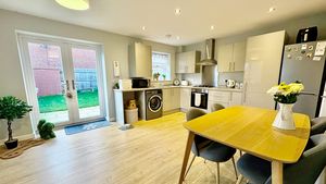 Photo 5- click for photo gallery